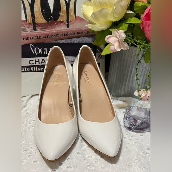 KATE SPADE Vida White Patent Leather Pumps Size 7M - Picture 7 of 8